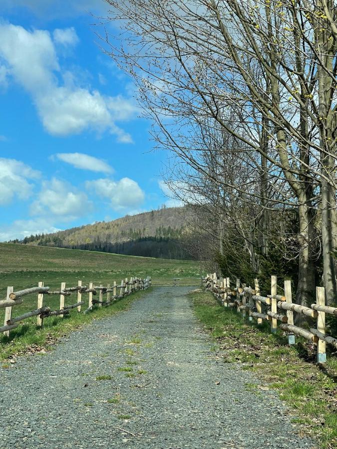 Domek Pod Stromcem Czernica  Bagian luar foto
